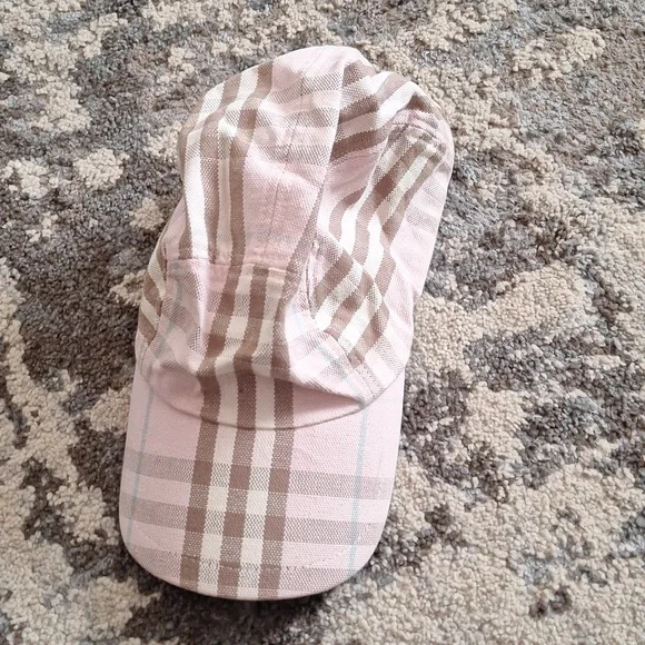 Burberry London Womens Ajustable Cap - Picture 1 of 5